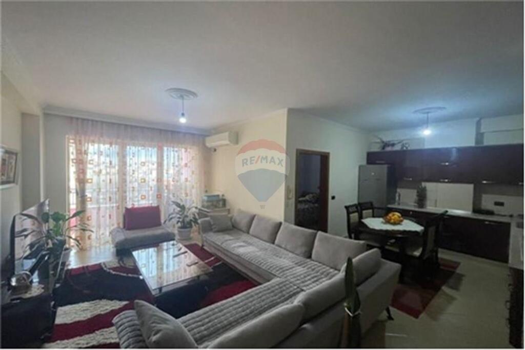 SHITET APARTAMENT 2+1 NE ASTIR