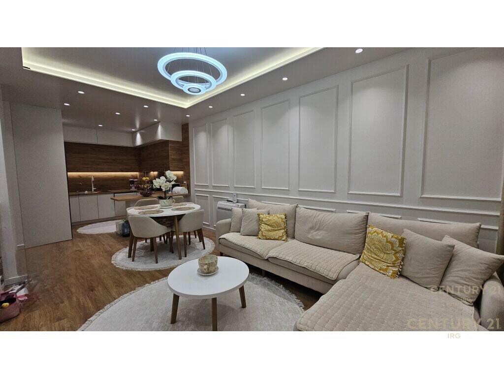 For sale – Apartment 2+1+2 with Parking Space, Residence “Oasis”, New Ring