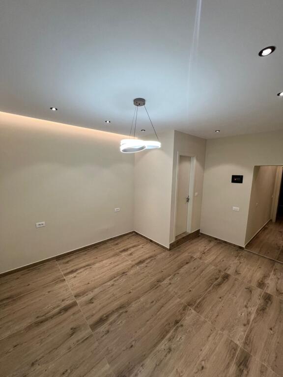 Office for rent in Tirana