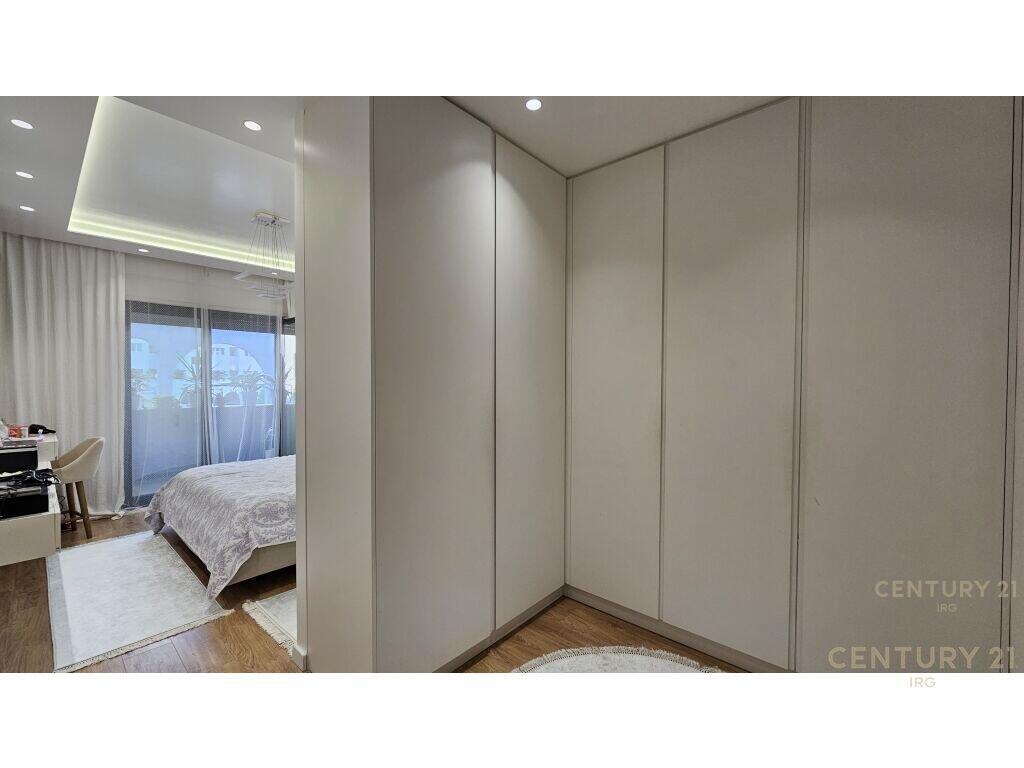 🏡 Apartment 2+1+2 for Sale in Oasis Residence – New Ring Road, Tirana!
