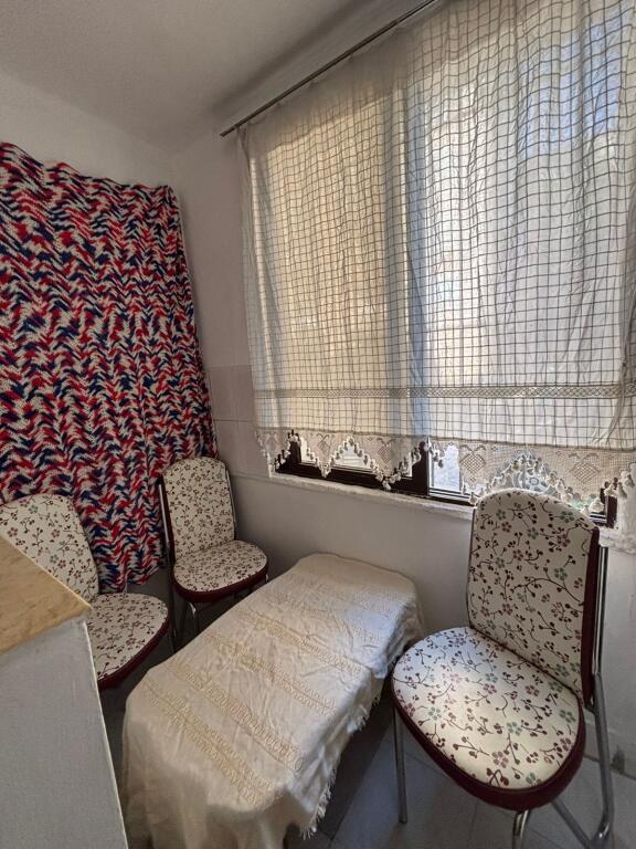 For rent 1+1 Myslym Shyri