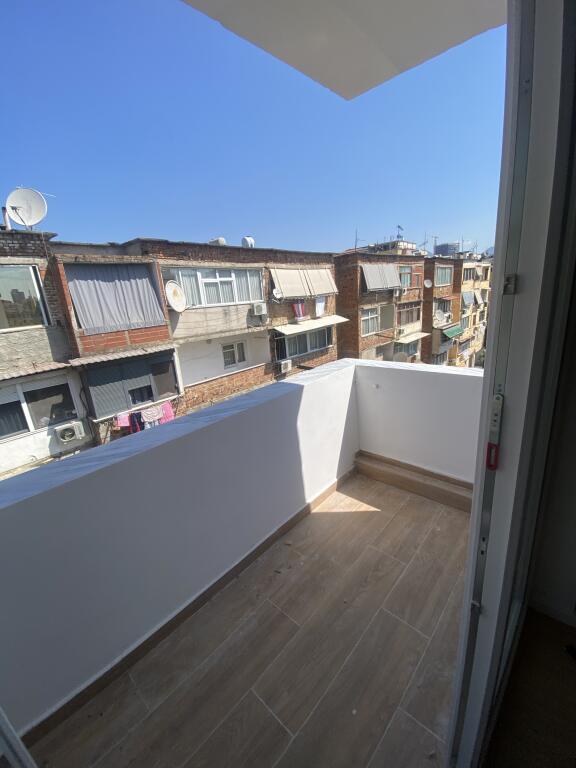 2+1, invested, 5th floor without elevator, Don Bosko, 128000