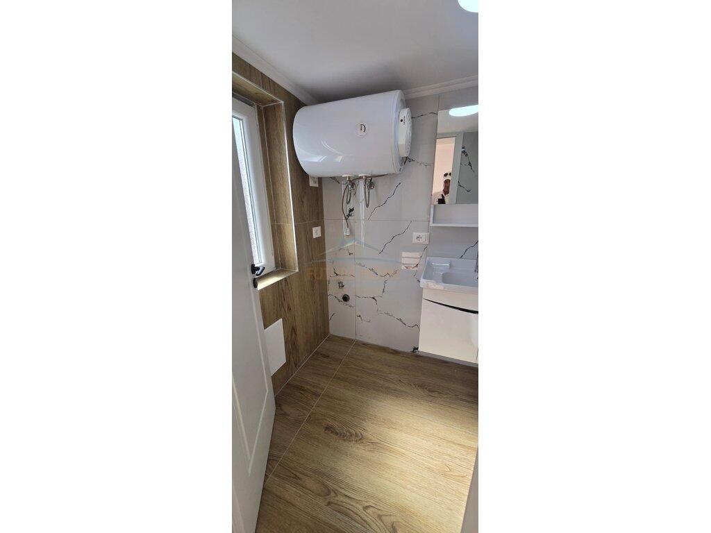 For sale, 1+1 Apartment, Sami Frashëri Street (Opposite Petro Nini Luarasi High School), Tirana