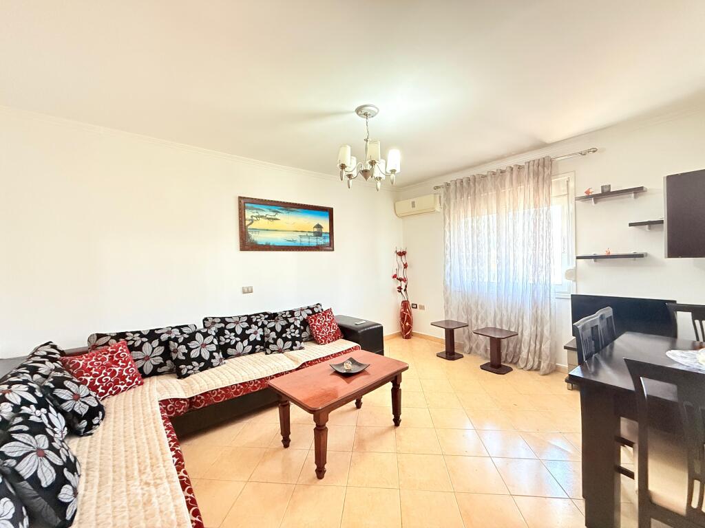 2+1 Apartment for Rent – Building with Arrow