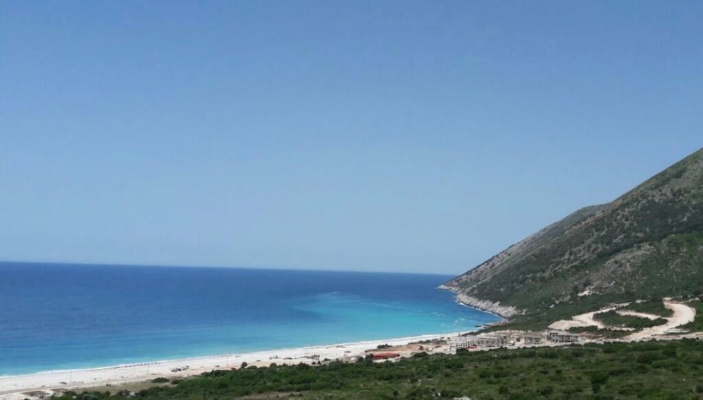 LAND FOR SALE IN PALASE 120E/M2