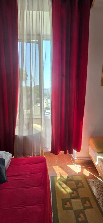 Apartament 1+1 me qera 380 eu Stadiumi Dinamo