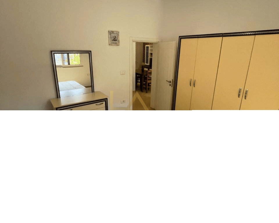 Affittasi Casa Privata vicino al Tribunale, Durazzo