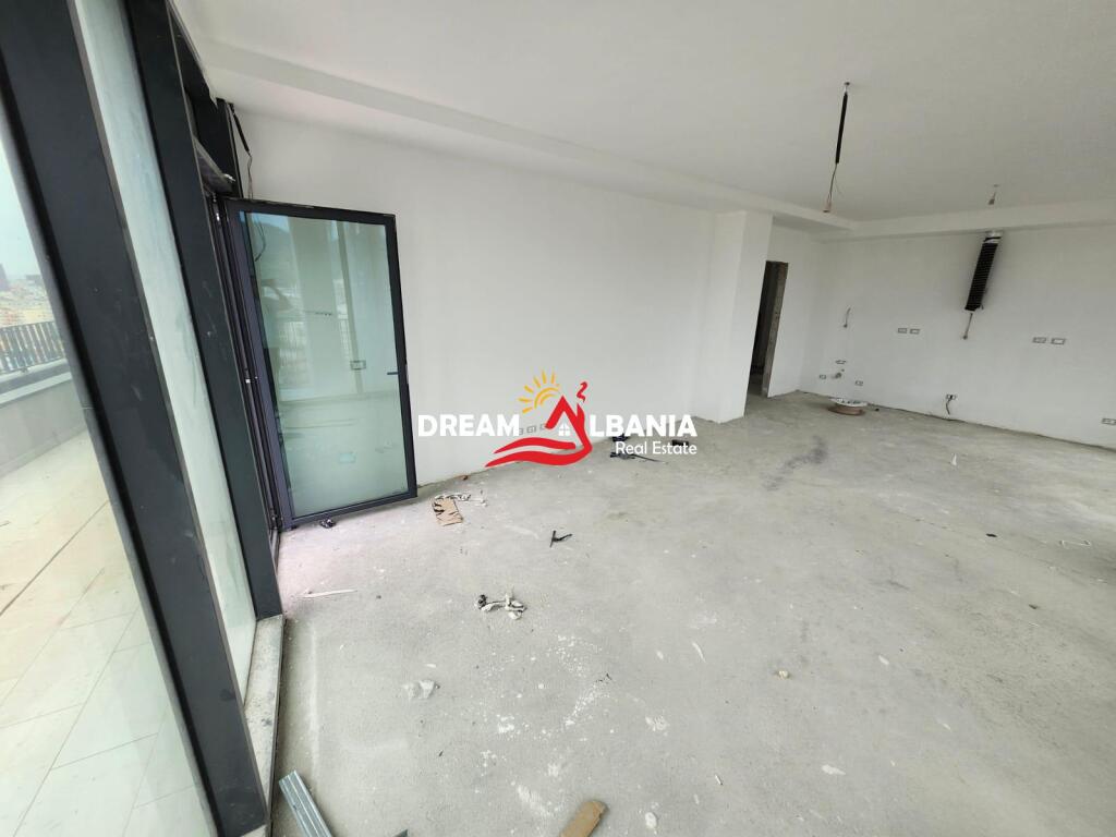 Apartment 2+1+2 for sale at Lake View near the Lake in Tirana ( ID 41211594 )