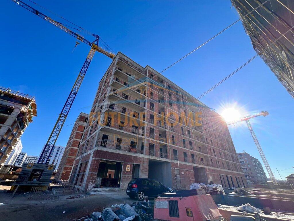 In vendita, Appartamento 2+1+2, Casa Italia, Tirana Entry 2.