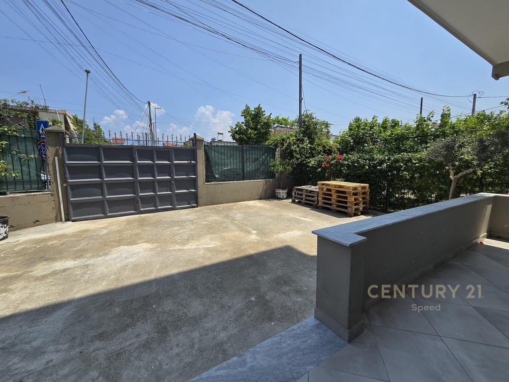 4-Storey Villa for rent in the Misto Mames area!!