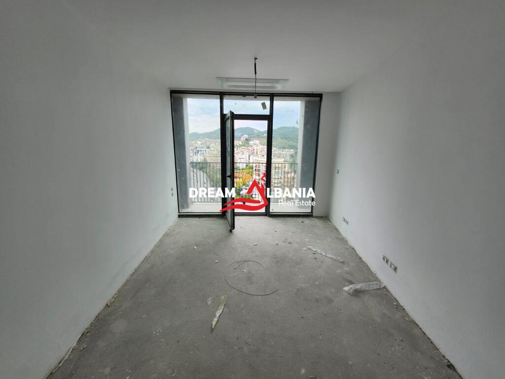 Apartment 2+1+2 for sale at Lake View near the Lake in Tirana ( ID 41211594 )