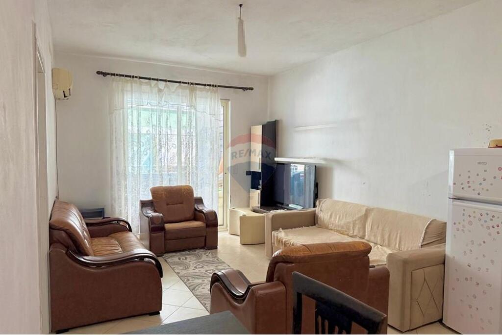 APARTAMENT 1+1 PËR SHITJE, NE FRESK