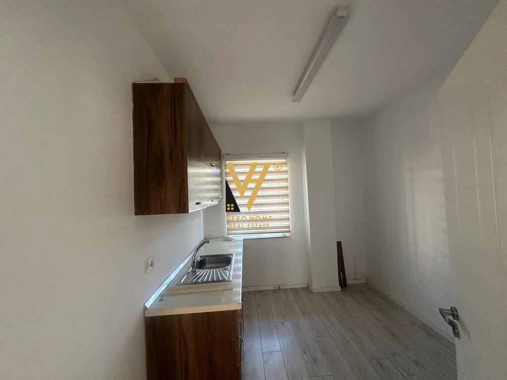 OFFICE 180 M2 FOR RENT AT WILLSON SQUARE 2,000 EURO
