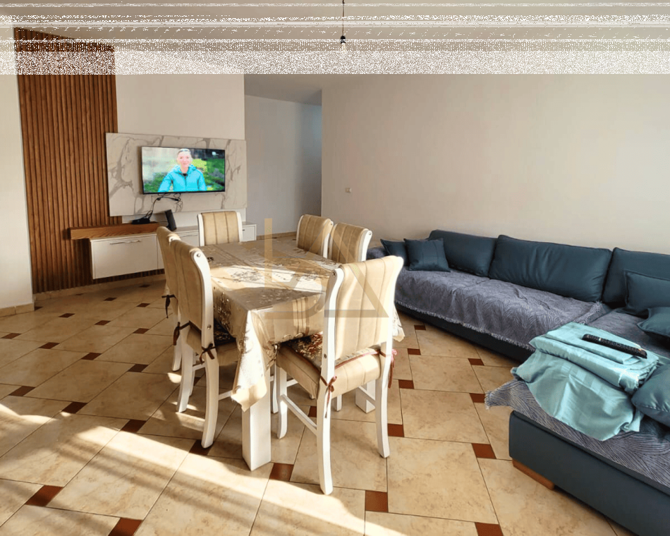Appartamento in Affitto – Quartiere N. 13, Durrës