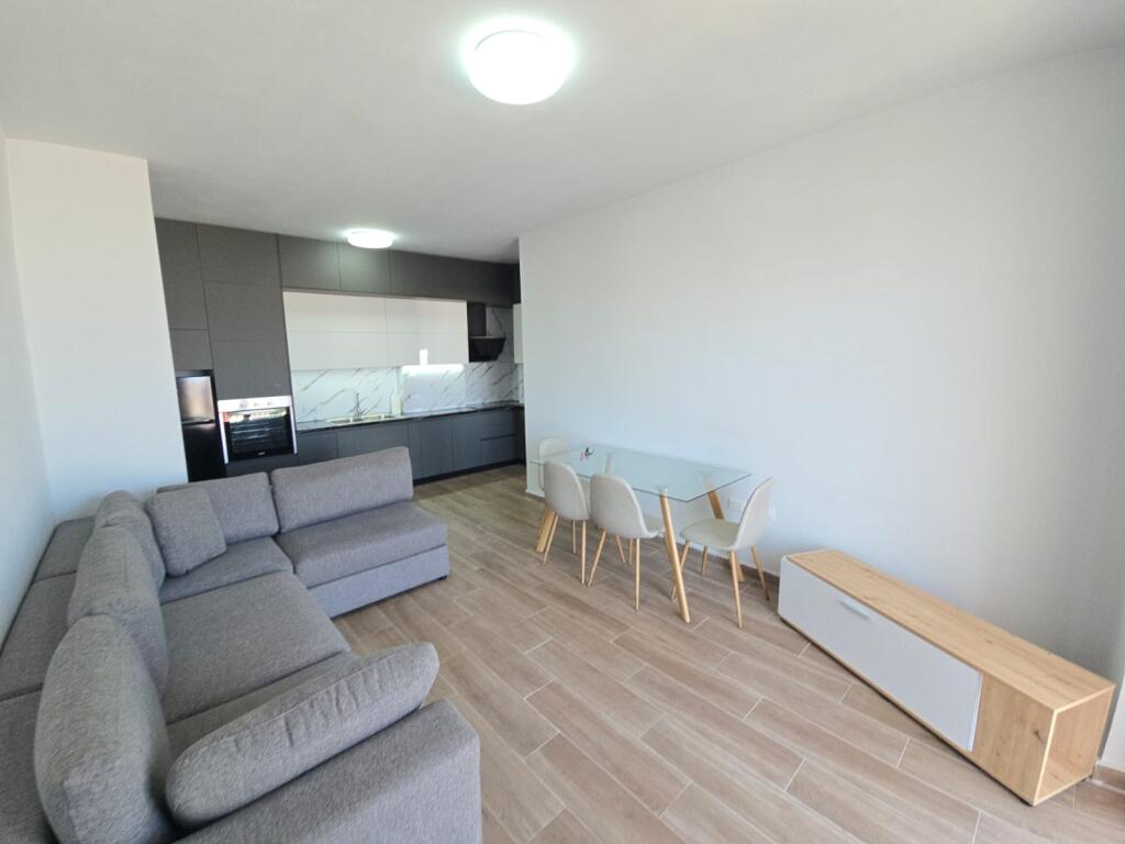 FOR RENT 2+1 APARTMENT NEAR THE FIRE STATION DURRES BUILDING FROM THE YEAR 2023