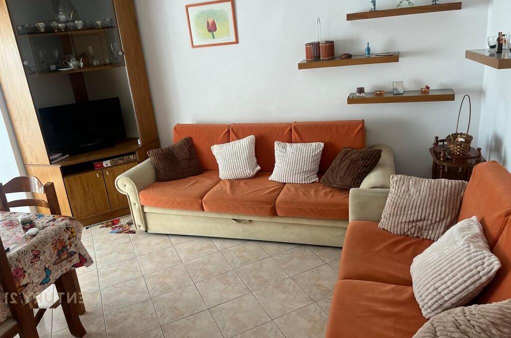 Appartamento in affitto vicino al Ristorante Durres, Medrese