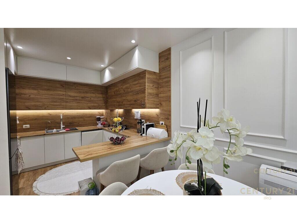 🏡 Apartment 2+1+2 for Sale in Oasis Residence – New Ring Road, Tirana!