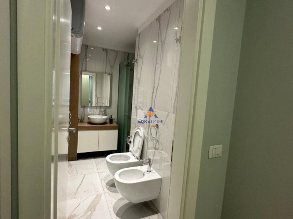 SHITET APARTAMENT 1+1+BALLKON "5 MAJI" 160.000 EURO