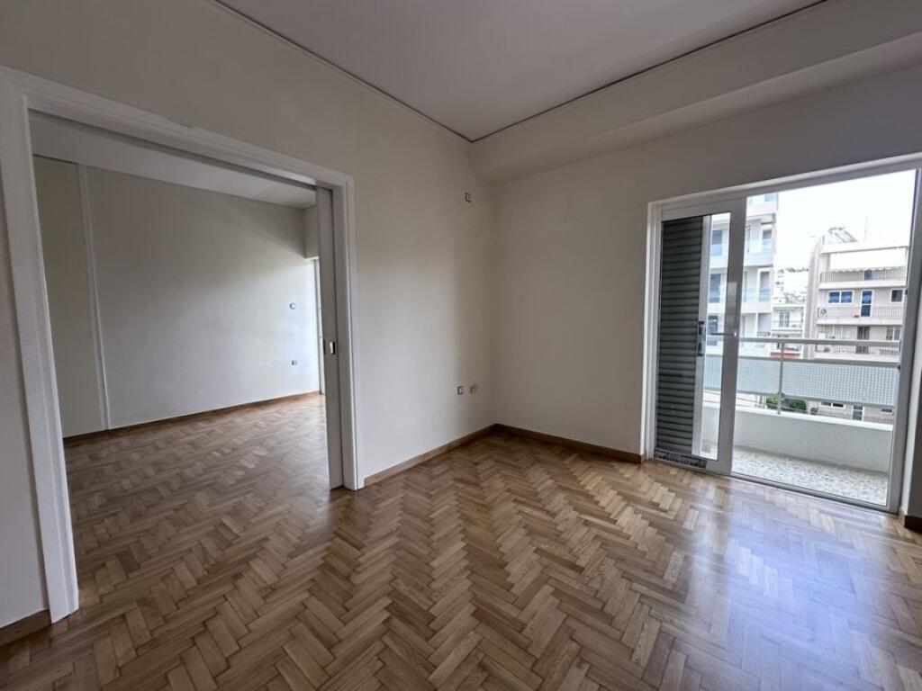Zyre me Qera tek Rruga e Elbasanit (ID BZ2665) Tirane.