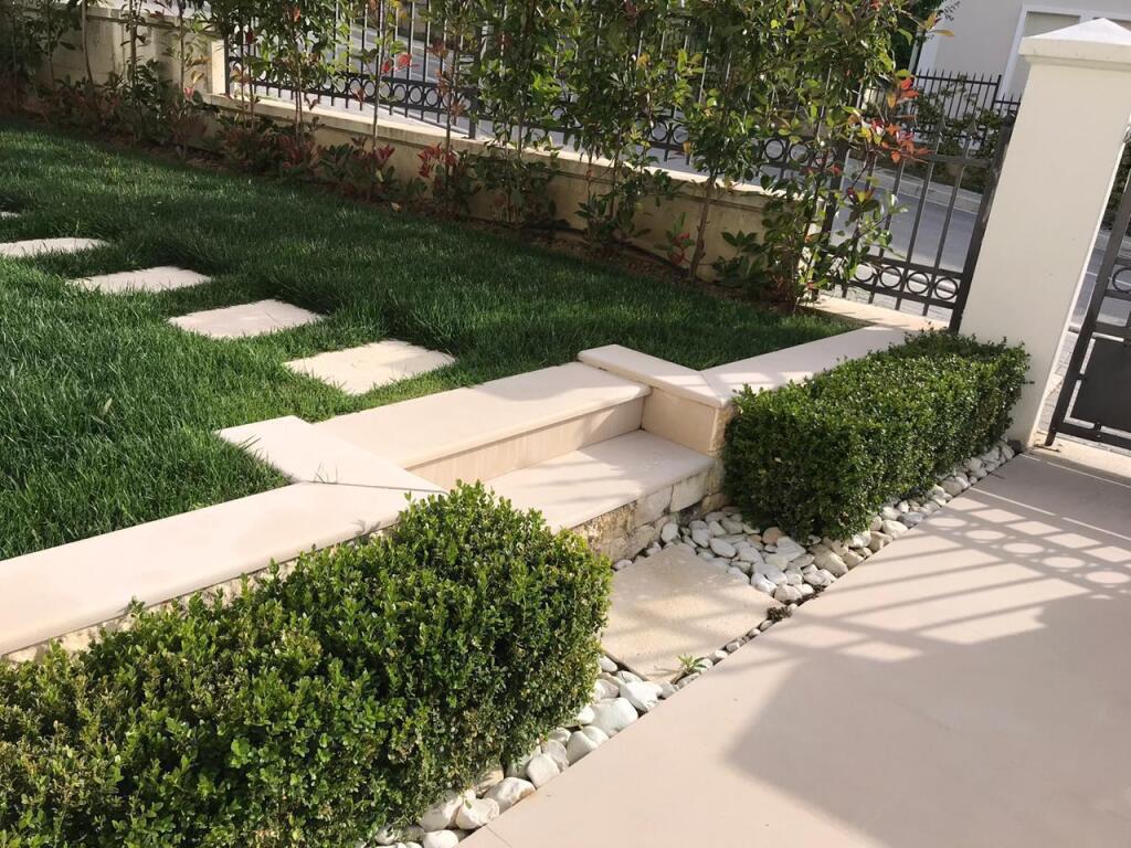 Villa for Rent in Rolling Hills!
