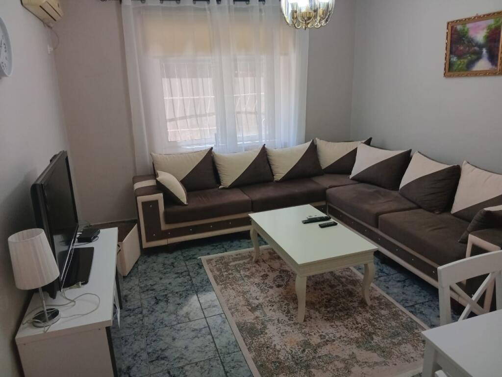 For rent 2+1+1 PAZARI I RI