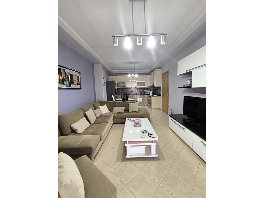 🏢 Modern Apartment for Rent – 10th Floor, New Building