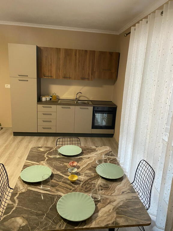 Apartament me Qera 1+1 prane Kika 2 (ID B211147) Tirane