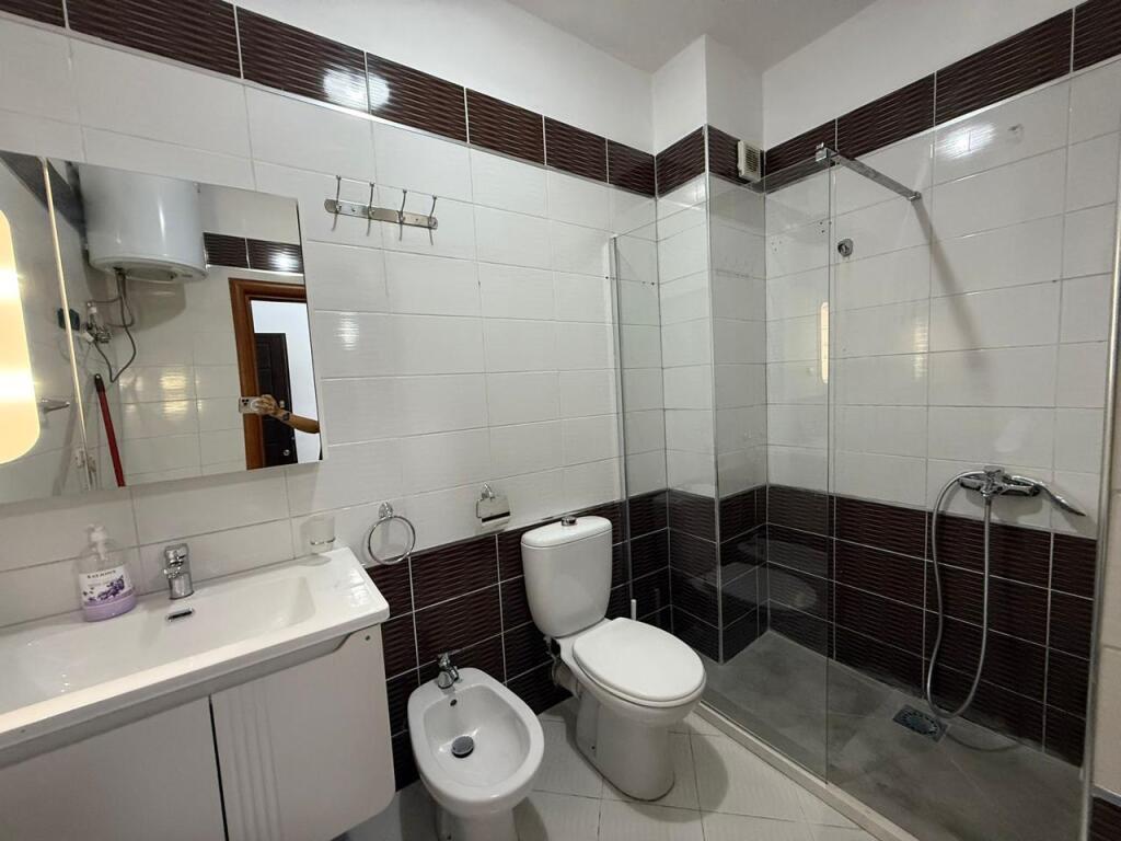 APARTAMENT ME QERA 1+1