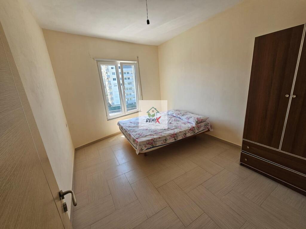 VENDESI APPARTAMENTO 1+1 VICINO A SHKEMBI I KAVAJES