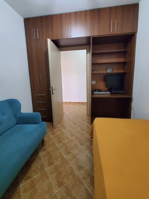 Appartamento 2+1 in affitto vicino alla procura, via Mine Peza