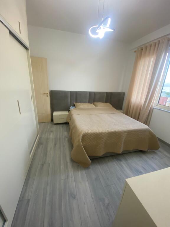 For rent 2+1+parking DRY LAKE 700€