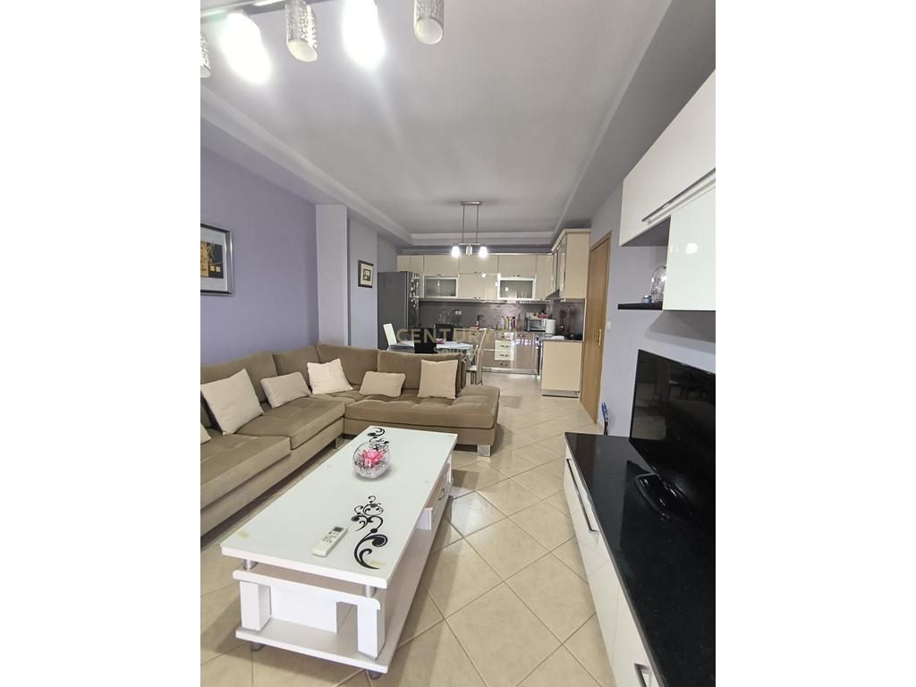 🏢 Modern Apartment for Rent – 10th Floor, New Building