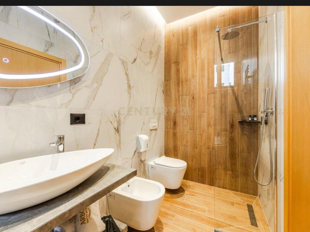 Modern Apart-Hotel for sale in the heart of Shkëmbi i Kavajës – Durrës !