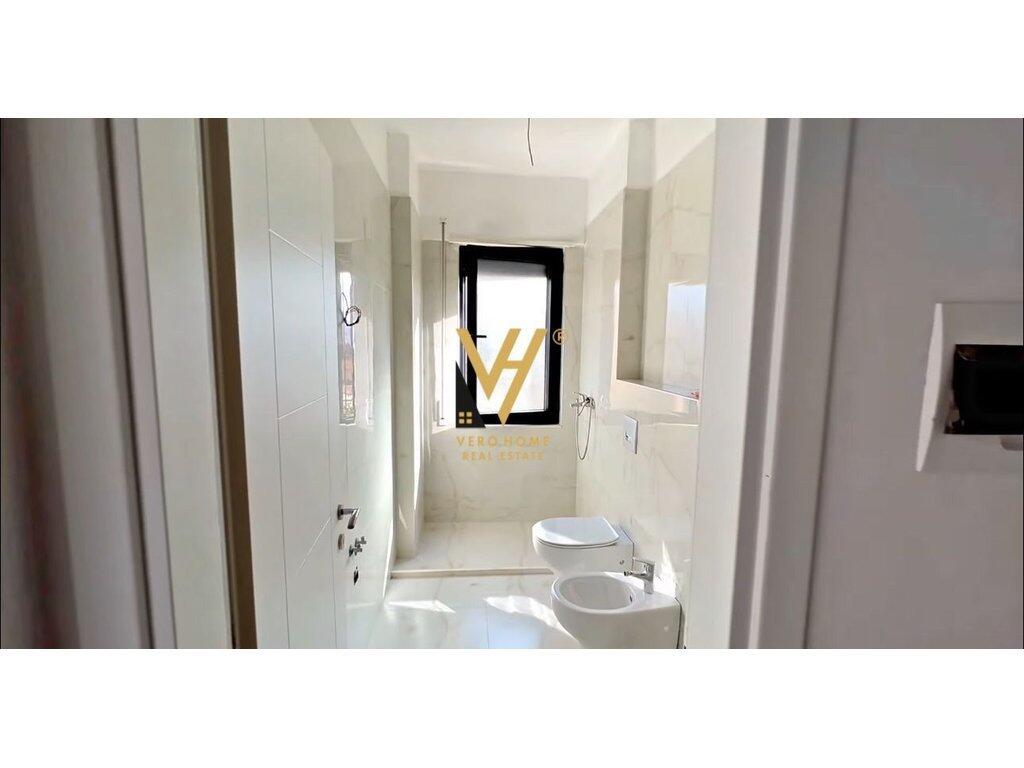 VENDESI APPARTAMENTO 1+1+BLK SCUOLA ROSSA 200.000 EURO