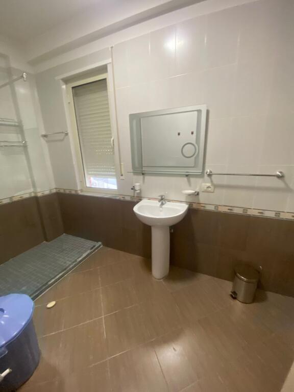 For rent 2+1+parking DRY LAKE 700€