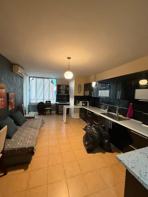 Super 2+1 apartment at the Paris commune (kristal center)