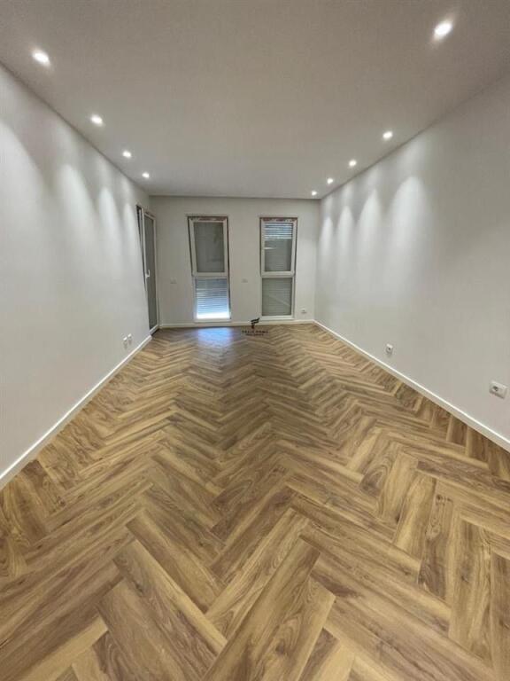 VENDESI APPARTAMENTO 2+1 UNIVERS CITY 135.000 EURO