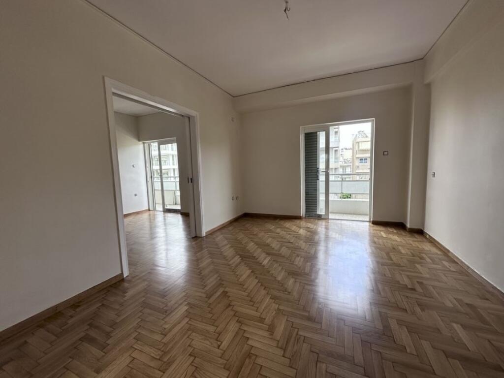 Zyre me Qera tek Rruga e Elbasanit (ID BZ2665) Tirane.