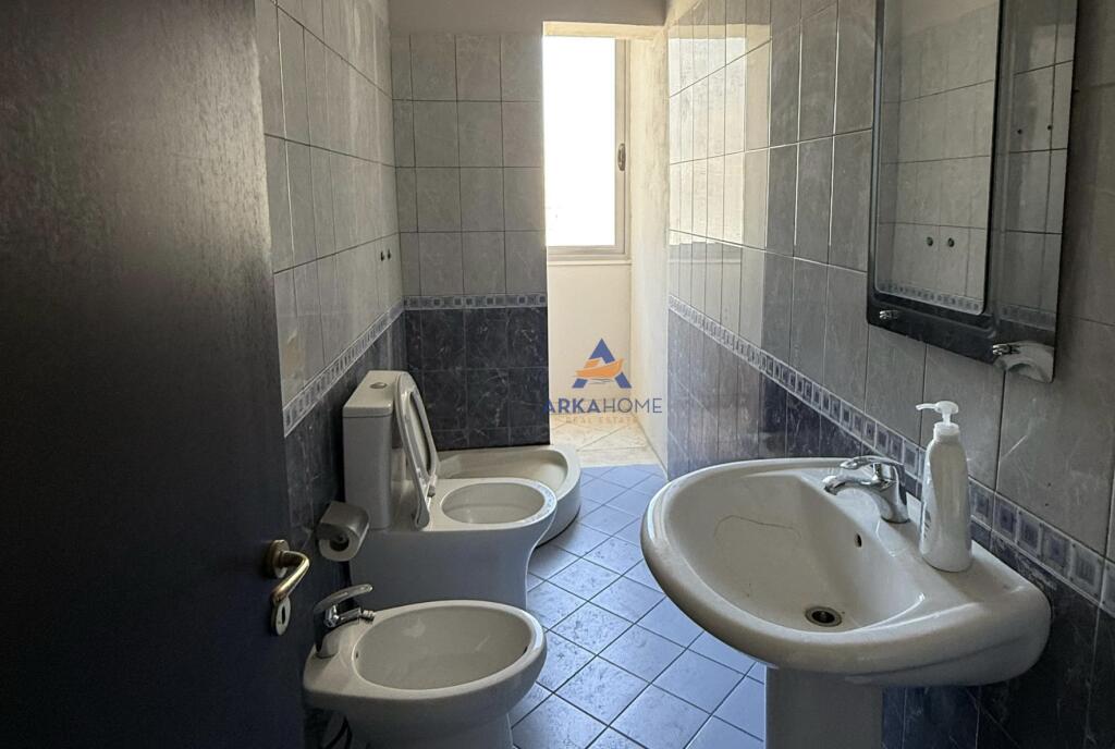 FOR SALE APARTMENT 2+1+BALCONY "KOMUNA E PARISIT" 175,000 EURO.