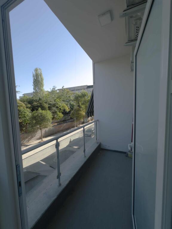 Apartament 1+1 me qera per zyre , bulevardi i ri