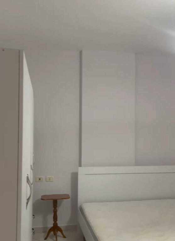 FOR RENT 2+1+1 FORMER CUSTOMS AT INTESA SAN PAOLO 55,000 LEKE