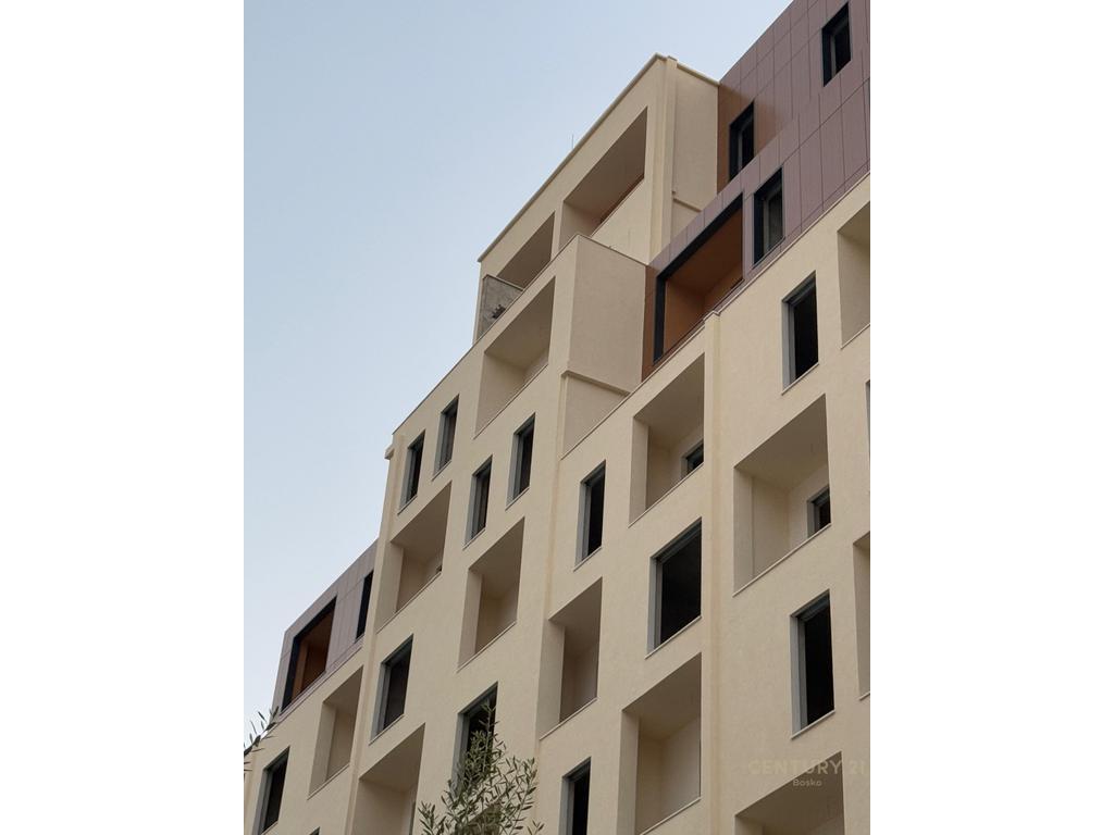 2+1+2 for Sale in Don Bosko, near Vizion Plus!