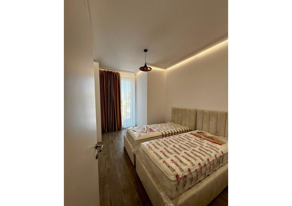 For rent 2+1 apartment + parking space, near the Red School