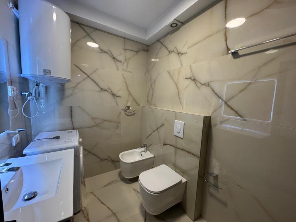 Apartament 1+1 ,BLLOKU