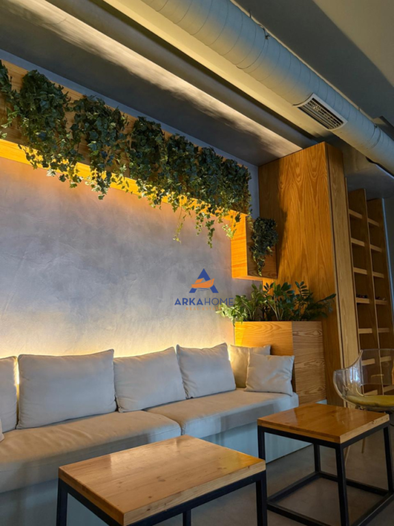 BAR FOR RENT 162M2 "REZIDENCA KODRA E DIELLIT 1" 1600 EURO.