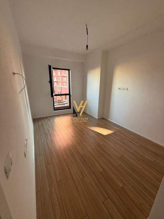 SHITET APARTAMENT 2+1+BLK TE GARDEN BUILDING 320.000 EURO