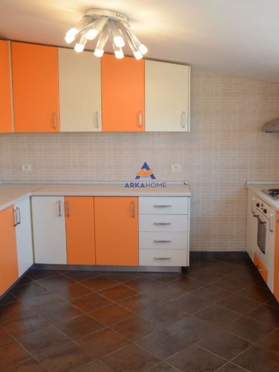 APARTMENT FOR RENT 4+1+BALCONY+VERANDA "DRY LAKE" 1200 EURO.