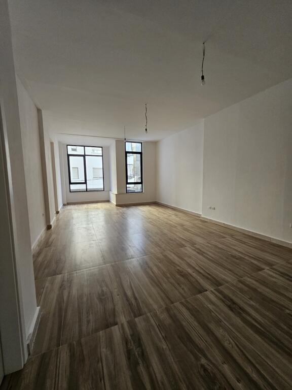 For Rent – Open Space Office Area in the Center (Flora Cafe)