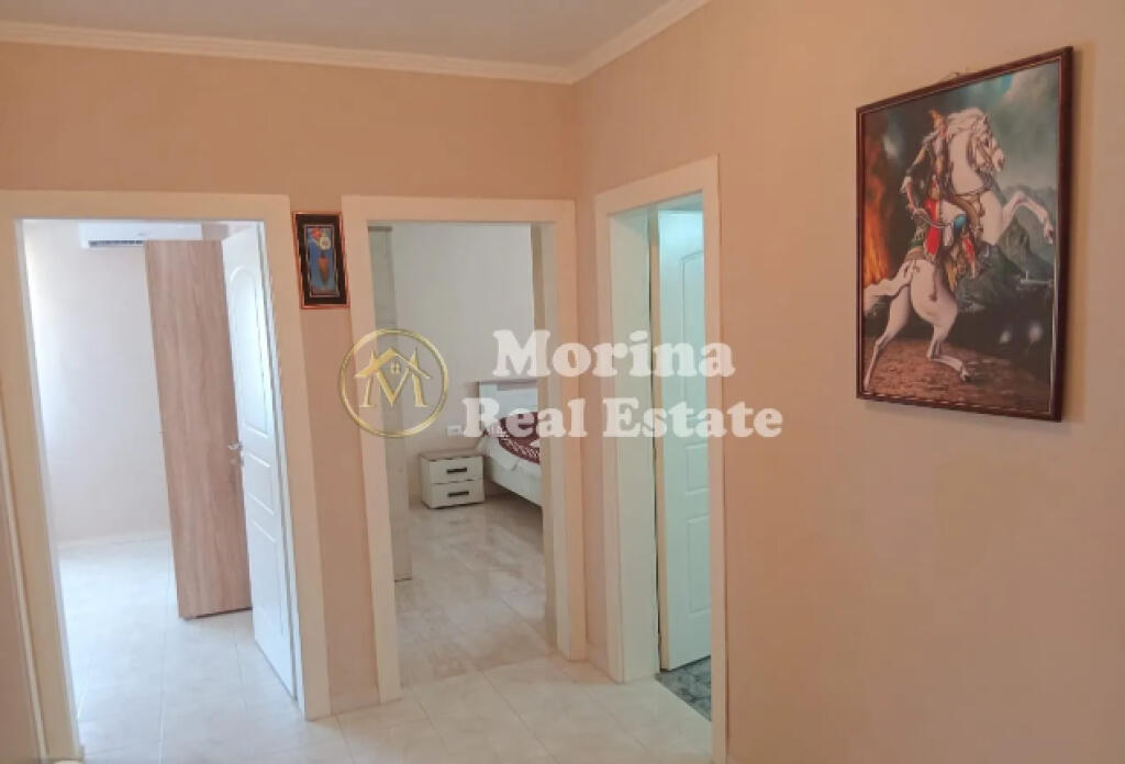 Affitto, Casa Privata 2+1, Centro, 700 euro/mese