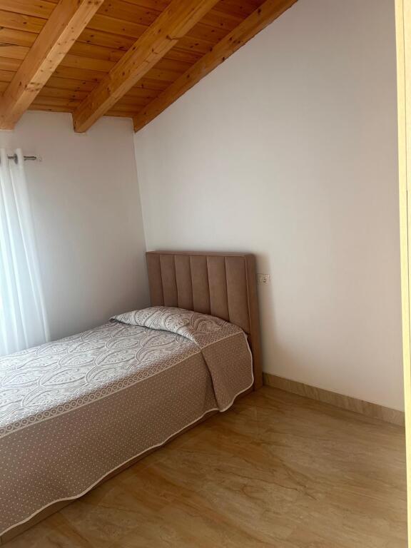 4th floor of a private villa for rent, Mullet, Tirana